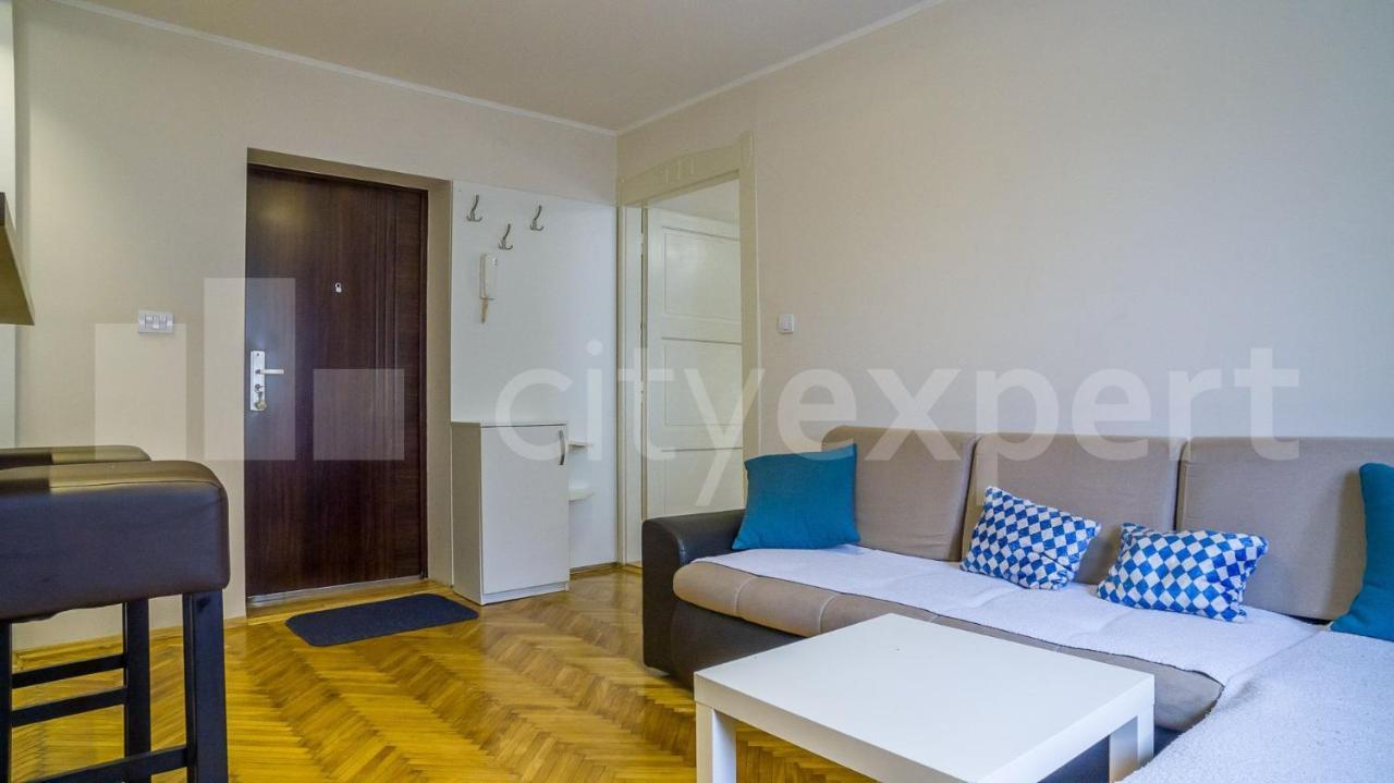 Central Apartment With Garage Nowy Sad Zewnętrze zdjęcie